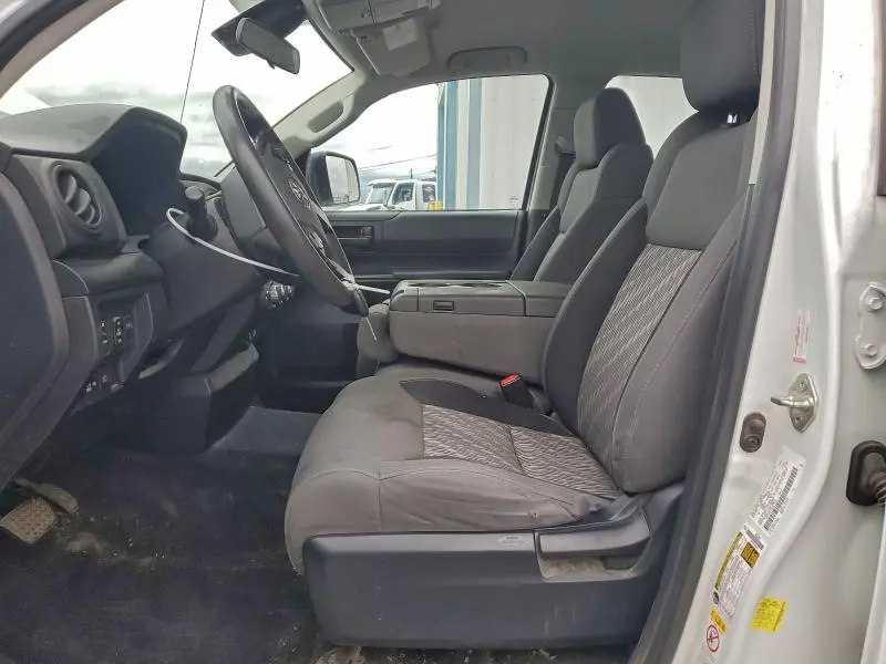 2018 TOYOTA TUNDRA DOUBLE CAB SR  