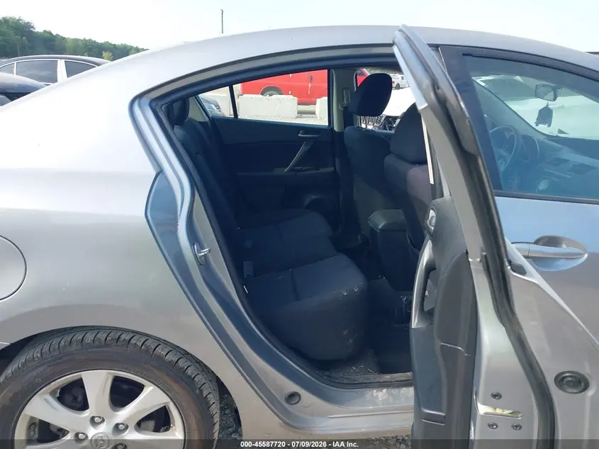 2011 MAZDA MAZDA3 I TOURING