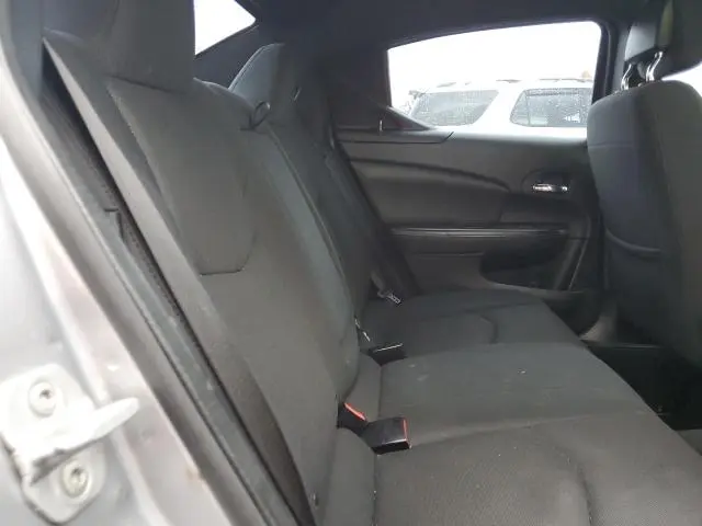 2013 DODGE AVENGER SE  