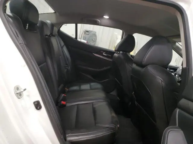 2023 NISSAN MAXIMA SV  