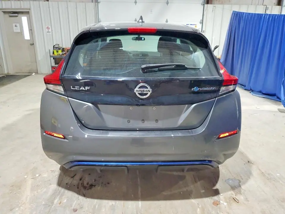 2019 NISSAN LEAF S  