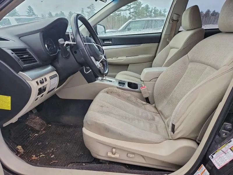 2010 SUBARU LEGACY 2.5I PREMIUM  