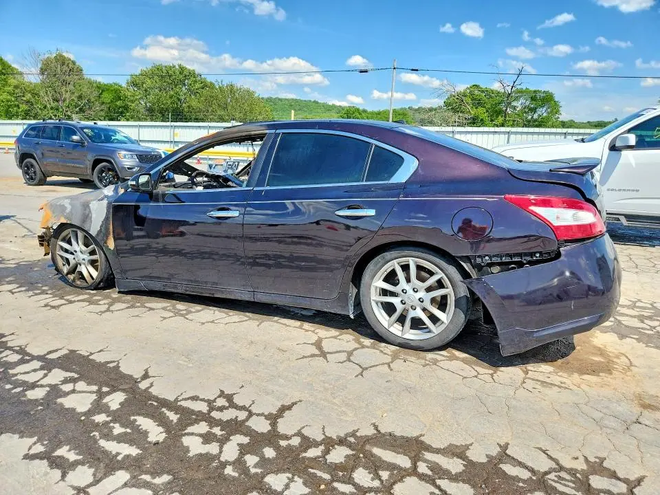 2010 NISSAN MAXIMA 3.5 S  