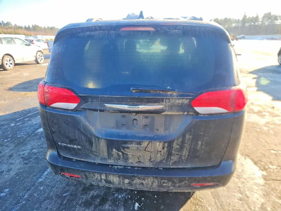 2021 CHRYSLER VOYAGER LXI  
