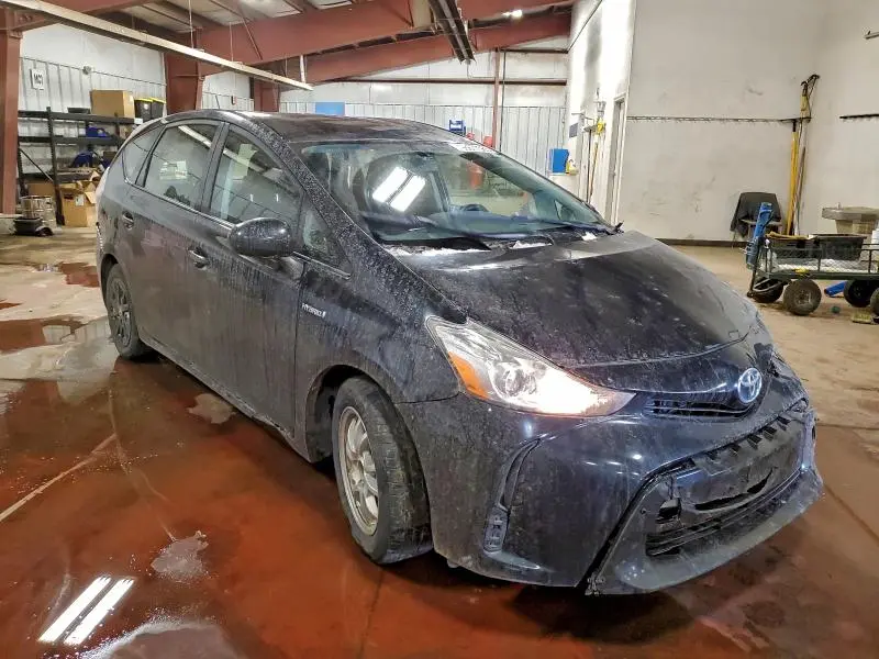 2015 TOYOTA PRIUS V   