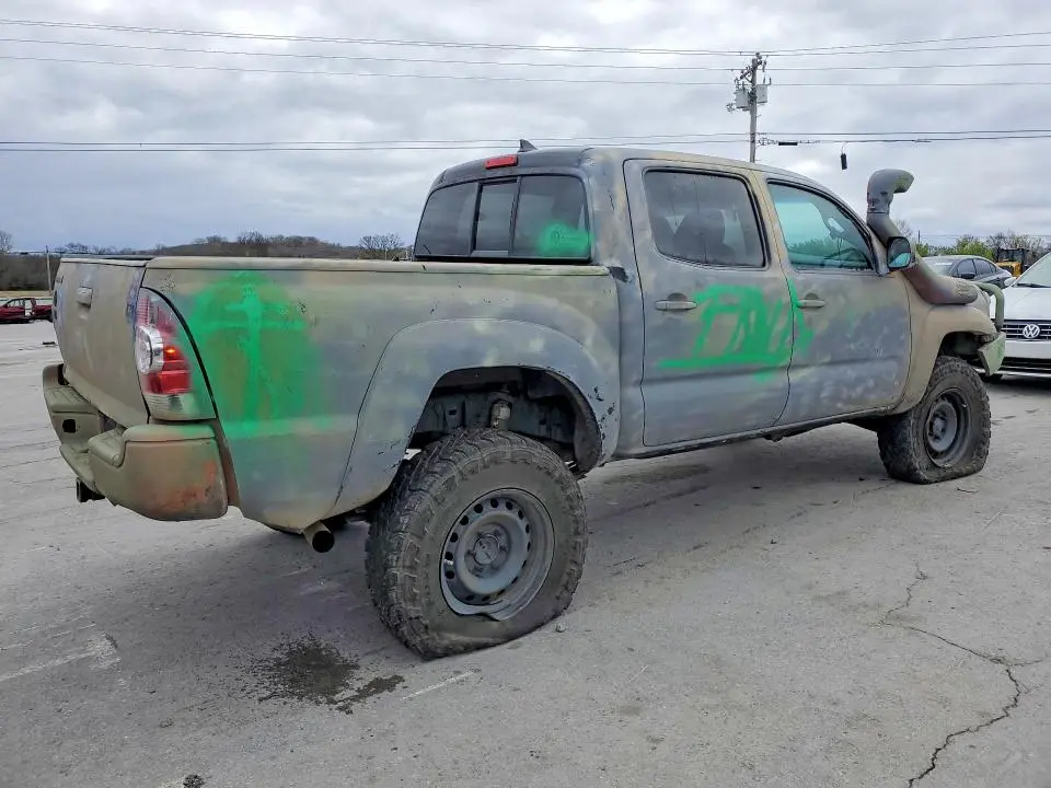 2014 TOYOTA TACOMA V6  