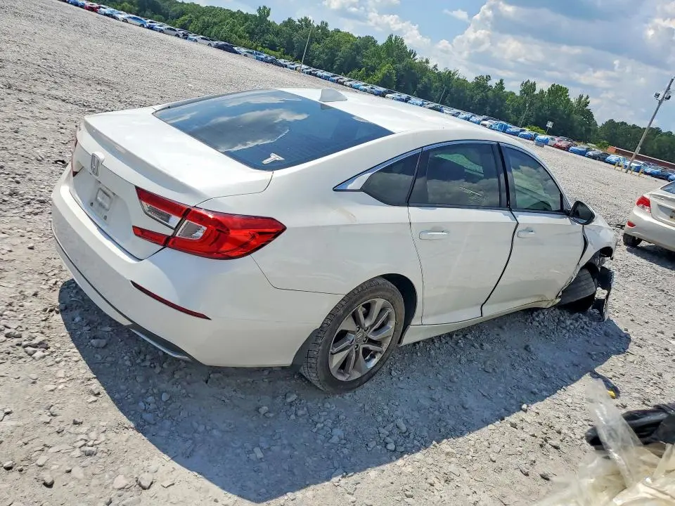 2018 HONDA ACCORD LX  