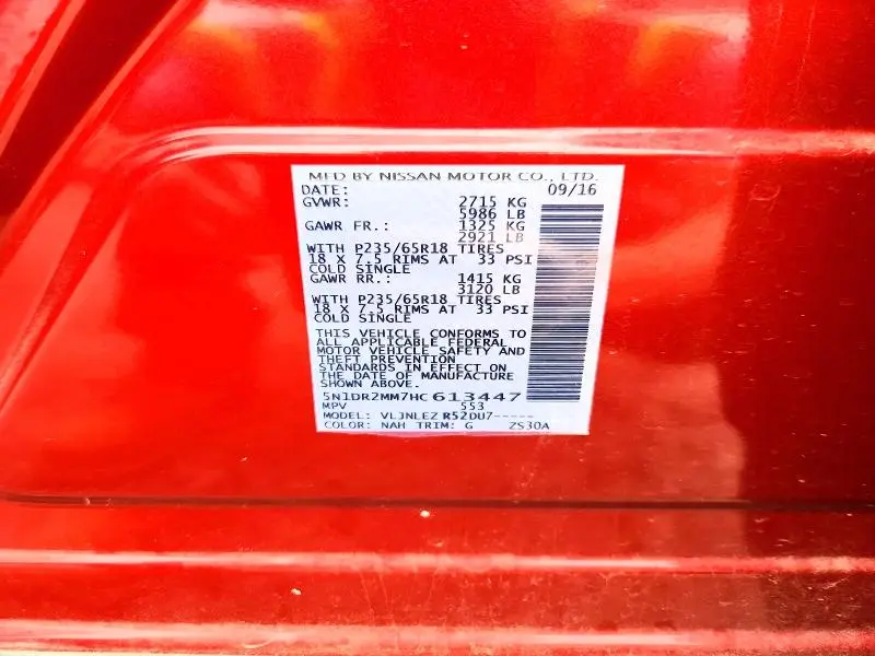 2017 NISSAN PATHFINDER SV  