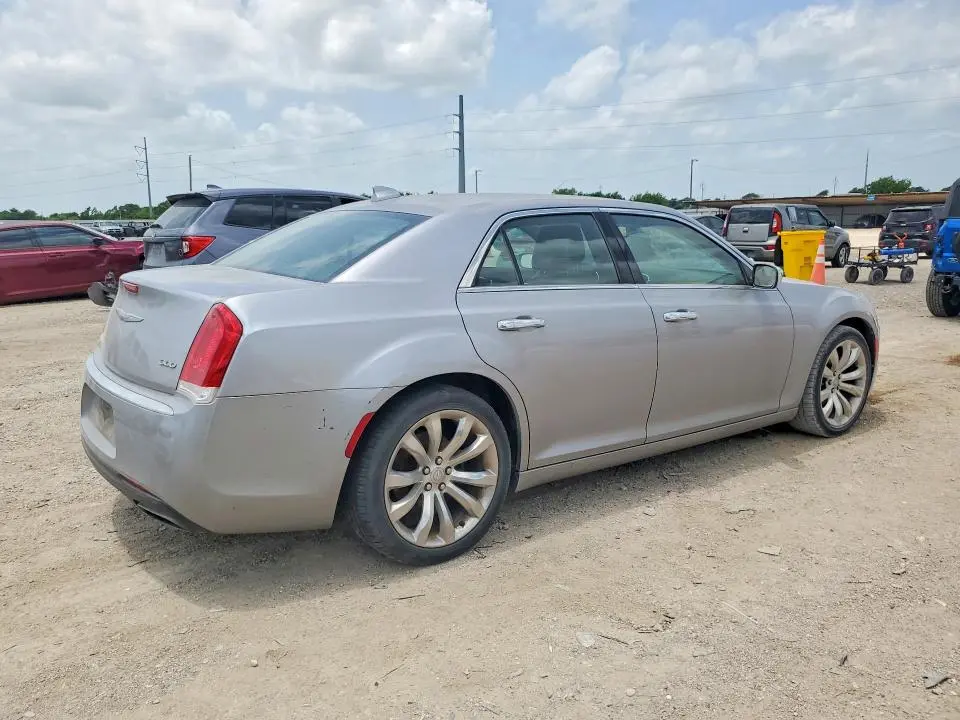2018 CHRYSLER 300 LIMITED  