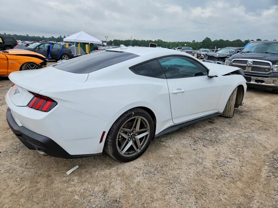 2025 FORD MUSTANG   