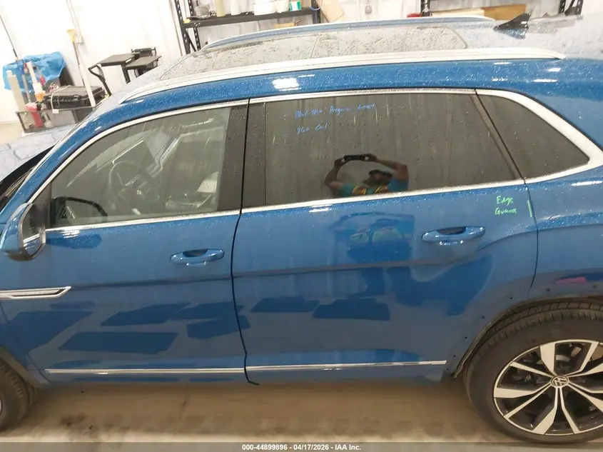 2025 VOLKSWAGEN ATLAS CROSS SPORT 2.0T SEL PREMIUM R-LINE