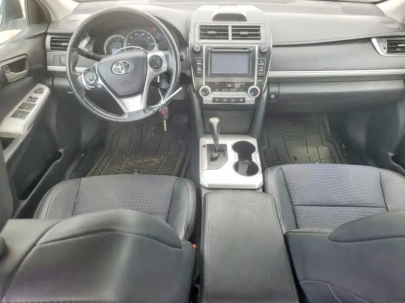2013 TOYOTA CAMRY SE  