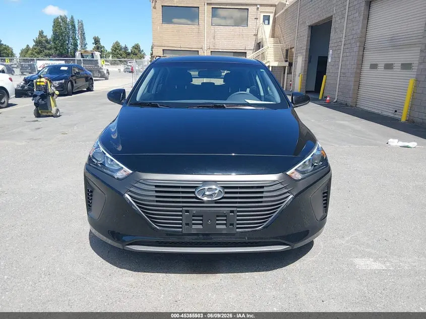 2018 HYUNDAI IONIQ HYBRID BLUE
