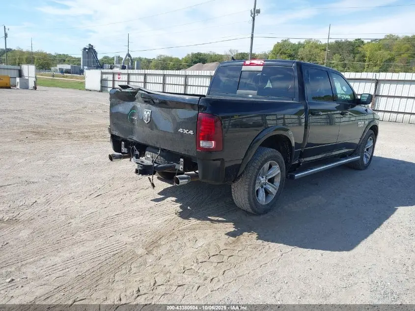 2013 RAM 1500 SPORT