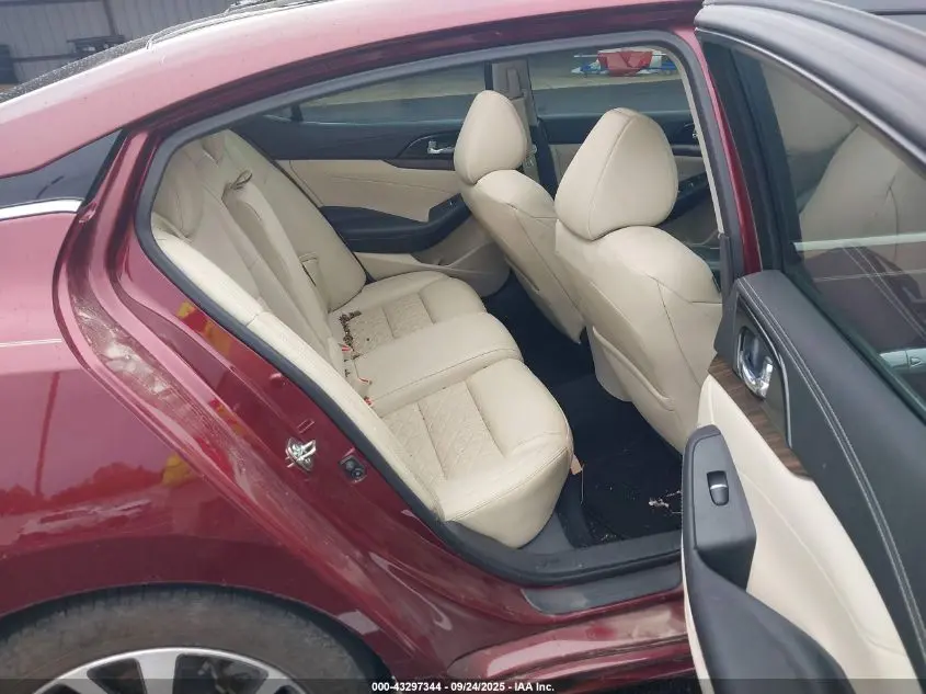 2017 NISSAN MAXIMA 3.5 PLATINUM