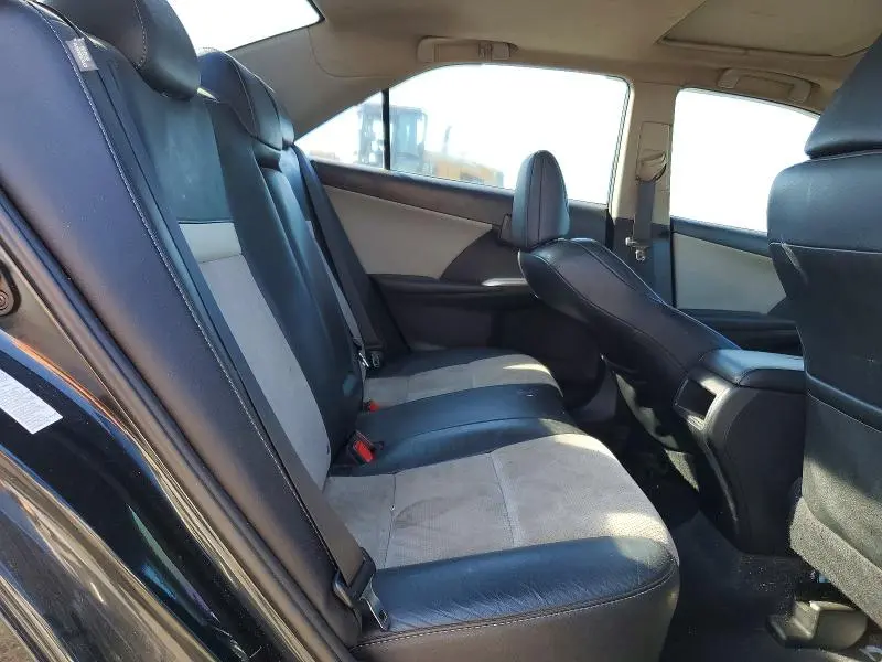 2012 TOYOTA CAMRY SE V6  