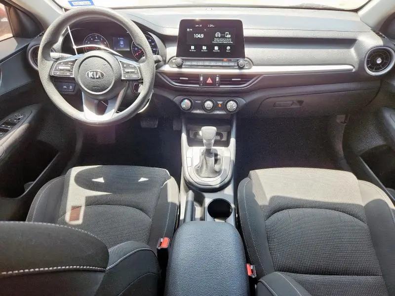 2021 KIA FORTE FE  