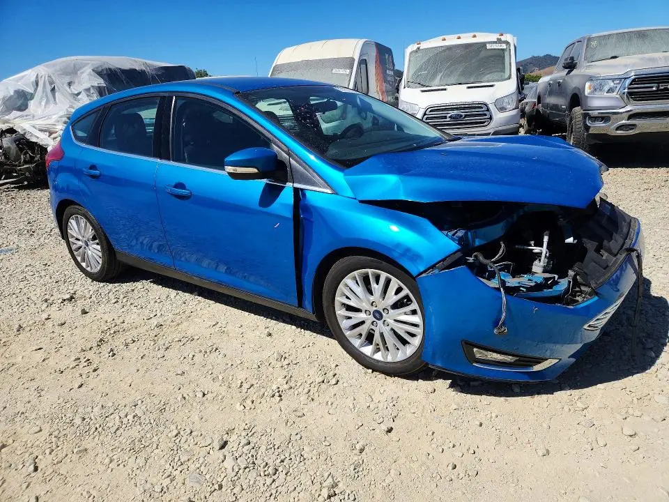 2016 FORD FOCUS TITANIUM  