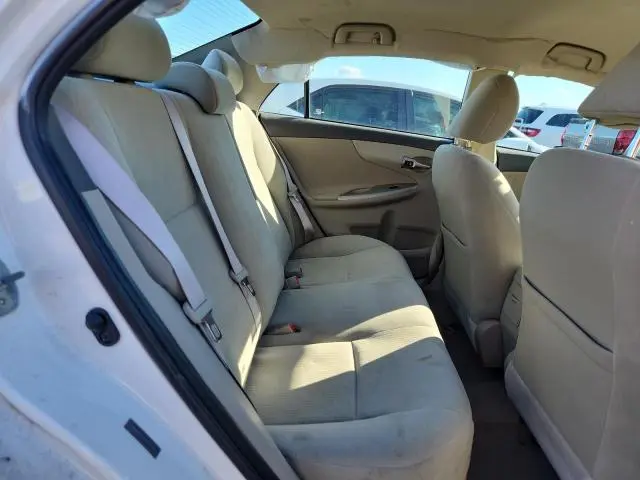 2010 TOYOTA COROLLA LE  
