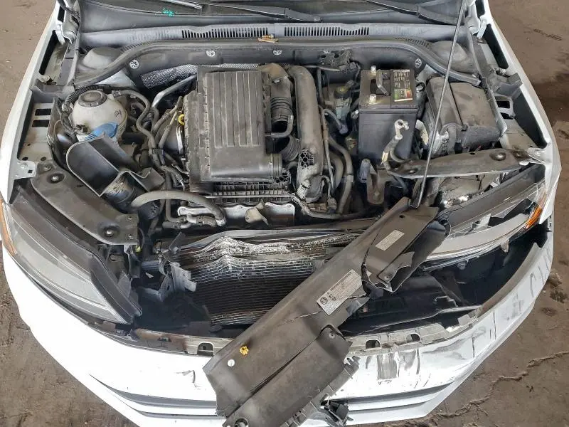 2018 VOLKSWAGEN JETTA SE  