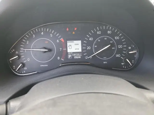 2017 NISSAN ARMADA SV  