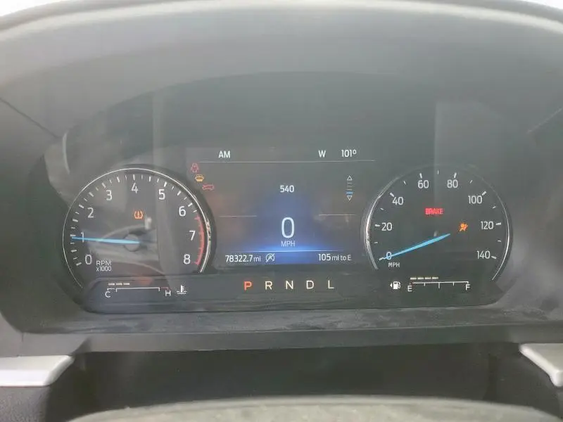 2021 FORD EXPLORER XLT  