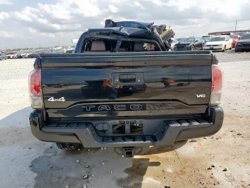 2017 TOYOTA TACOMA DOUBLE CAB  