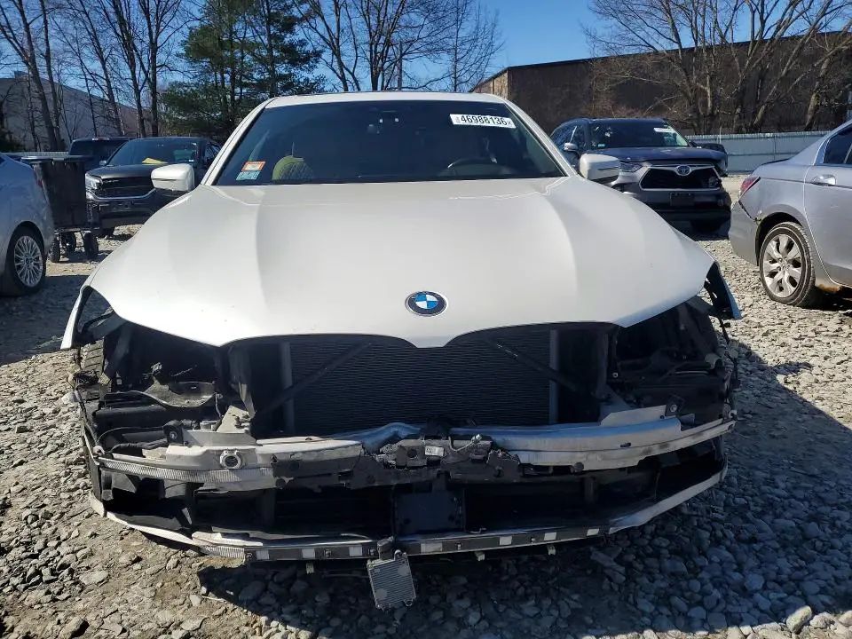 2018 BMW 750 XI  