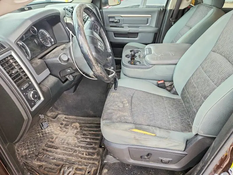 2015 RAM 2500 SLT  