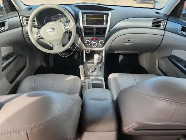 2011 SUBARU FORESTER LIMITED  