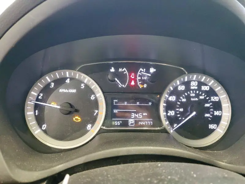2015 NISSAN SENTRA SV  