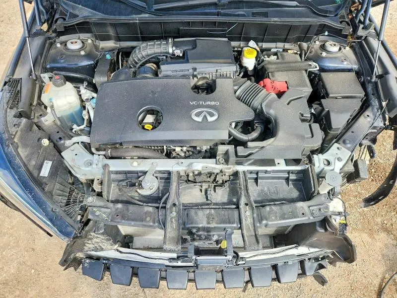 2022 INFINITI QX50 LUXE  