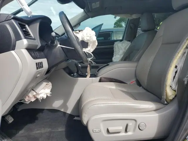2019 TOYOTA HIGHLANDER LIMITED  