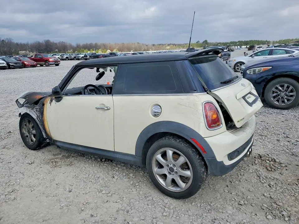 2010 MINI COOPER S  