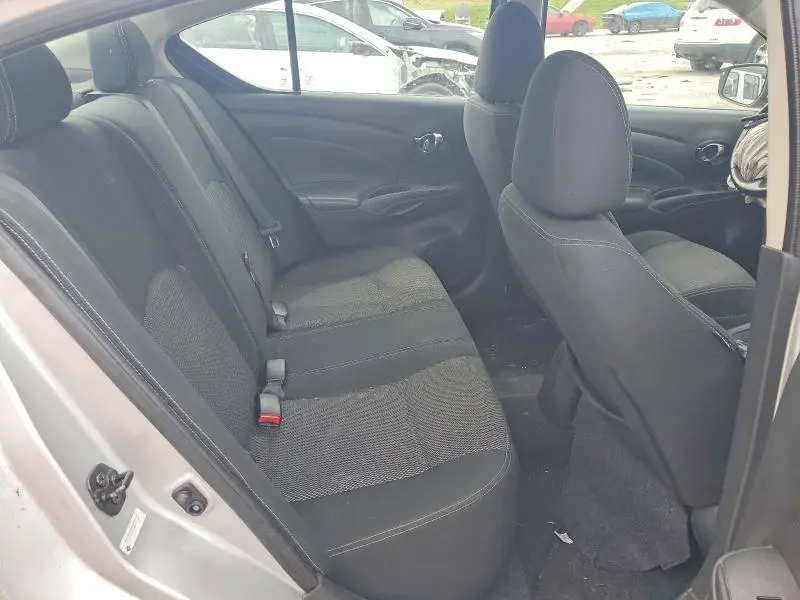 2017 NISSAN VERSA 1.6 SL  