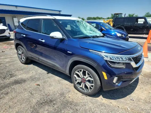 2023 KIA SELTOS SX  