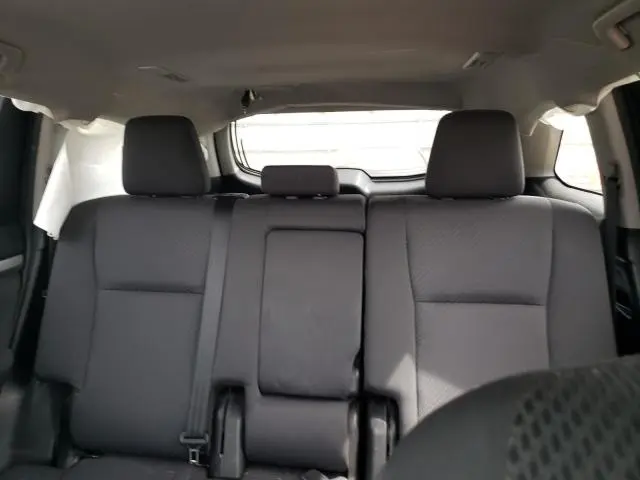 2019 TOYOTA HIGHLANDER LE  