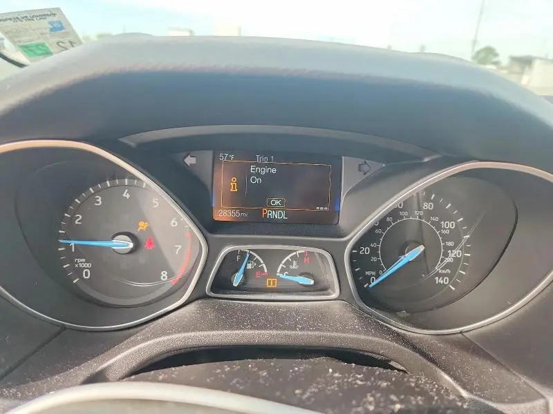 2016 FORD FOCUS SE  