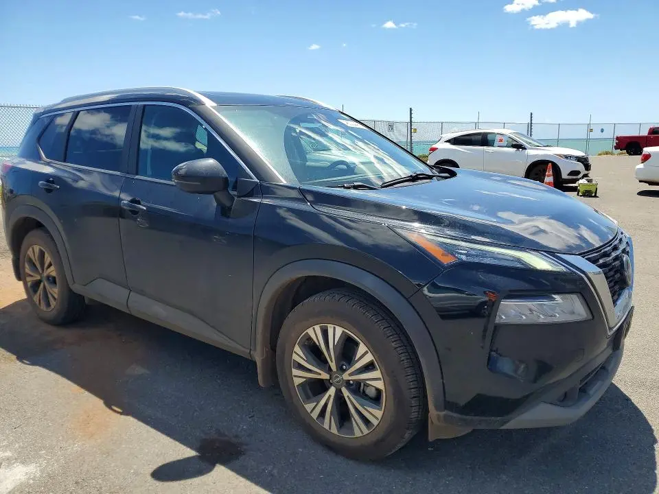 2022 NISSAN ROGUE SV  