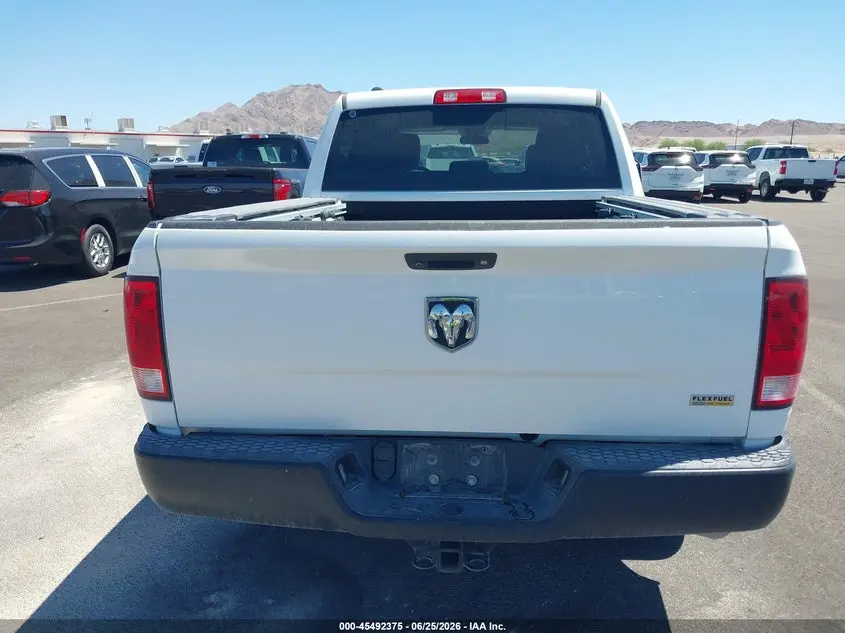 2018 RAM 1500 TRADESMAN  4X2 5'7 BOX