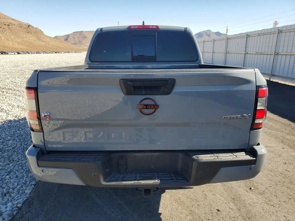 2022 NISSAN FRONTIER PRO-X  