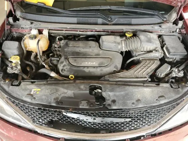 2017 CHRYSLER PACIFICA LIMITED  