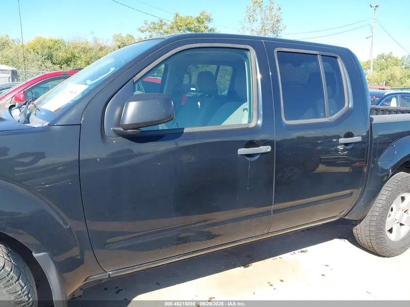 2010 NISSAN FRONTIER SE