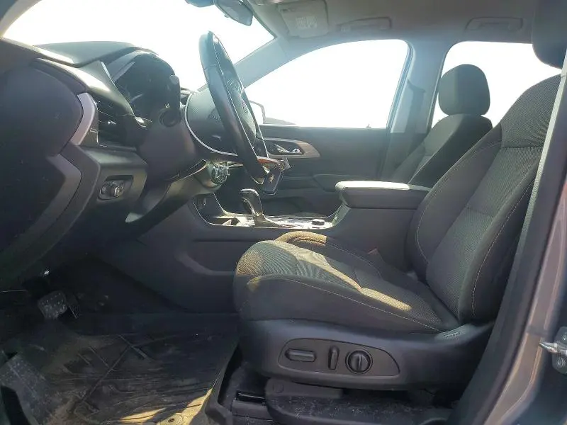 2020 CHEVROLET TRAVERSE LT  