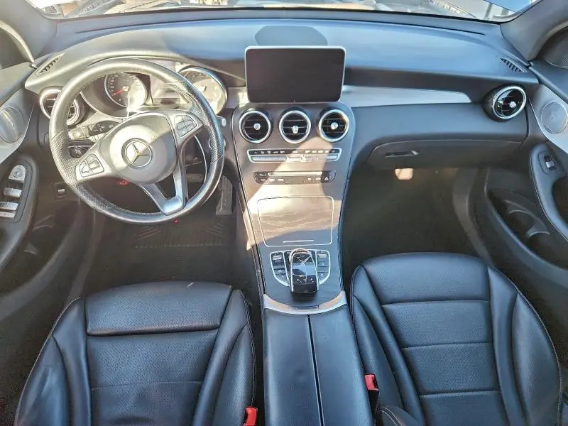 2019 MERCEDES-BENZ GLC 300 4MATIC  