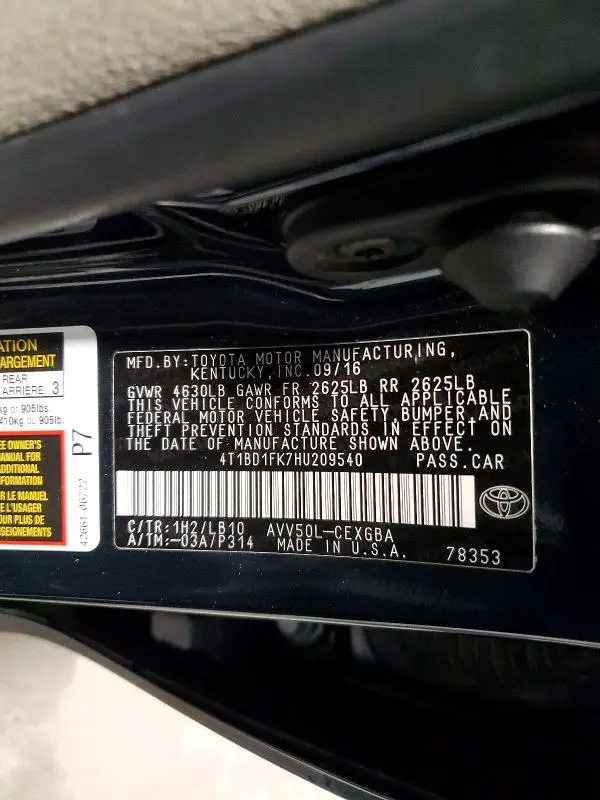 2017 TOYOTA CAMRY   
