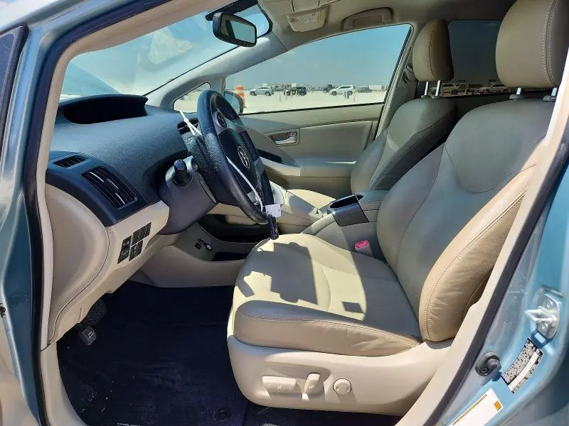 2013 TOYOTA PRIUS FOUR  
