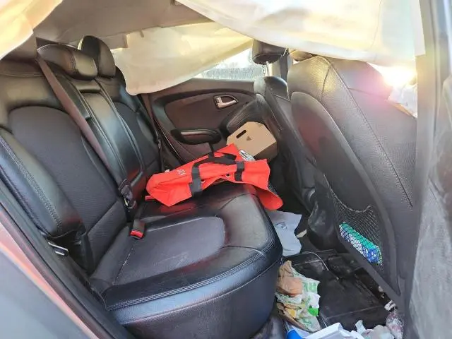 2012 HYUNDAI TUCSON GLS  