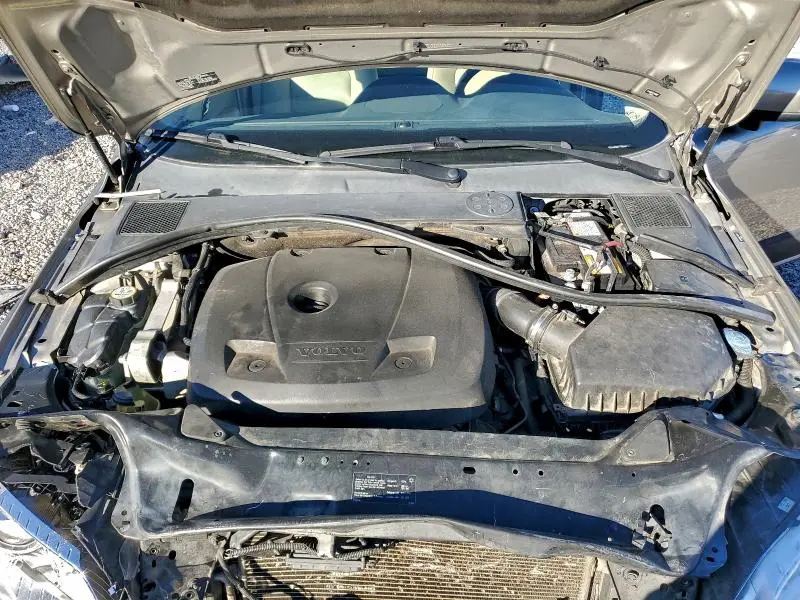 2015 VOLVO XC70 T5 PLATINUM  