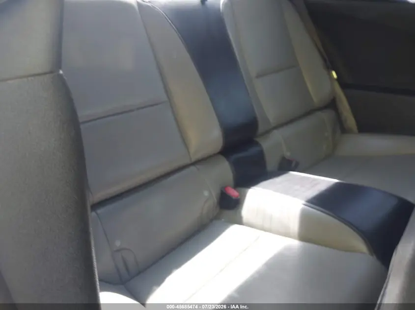 2012 CHEVROLET CAMARO 2LS